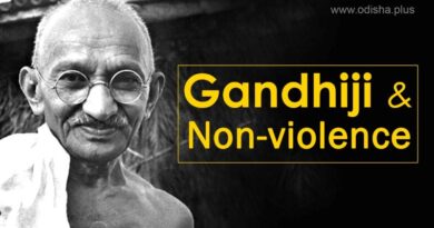 Ο Γκάντι και η Πολιτική Βία